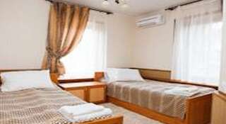 Гостиница Спутник Отель Вологда Стандартный двухместный номер с 2 отдельными кроватями-1